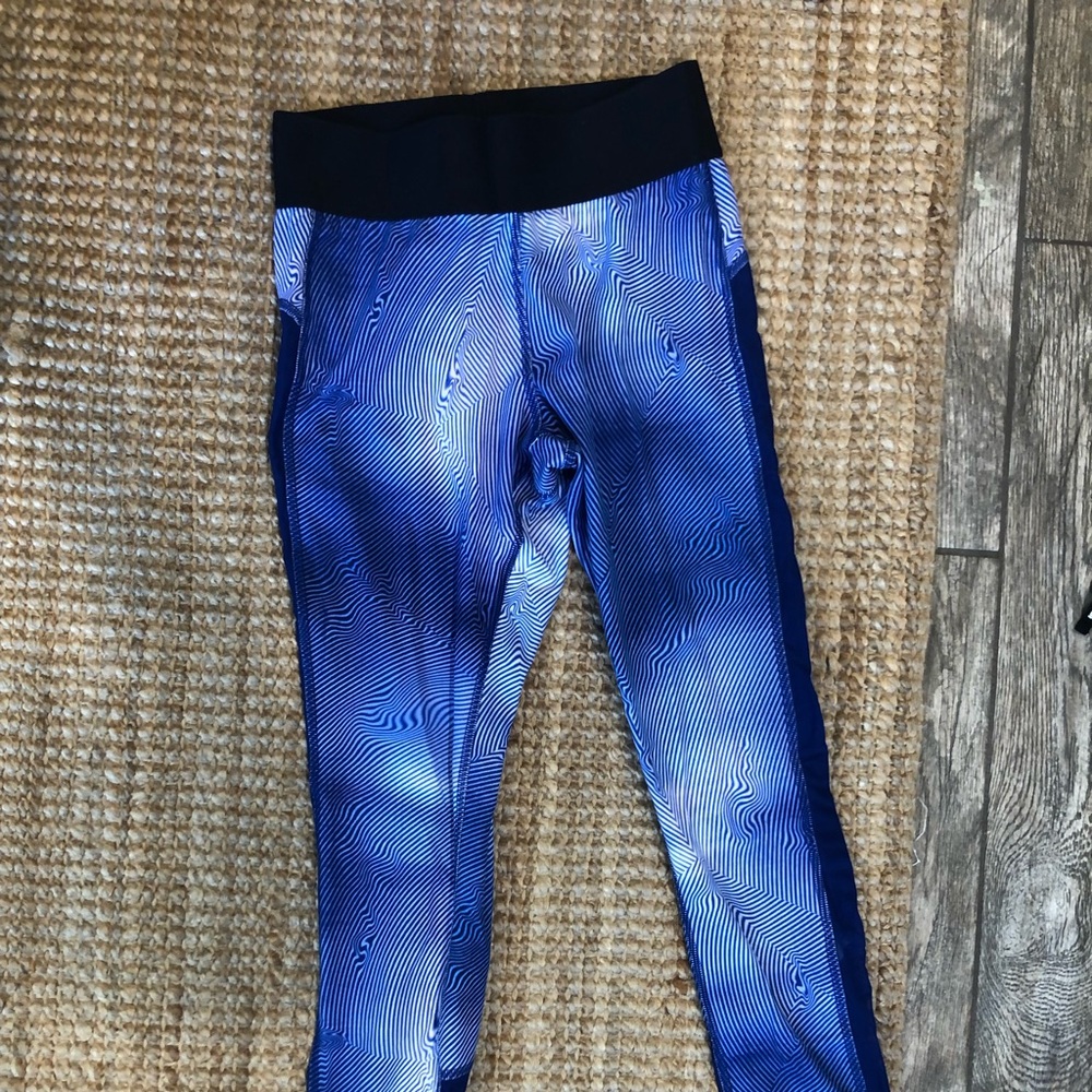 Blue Nike leggings
